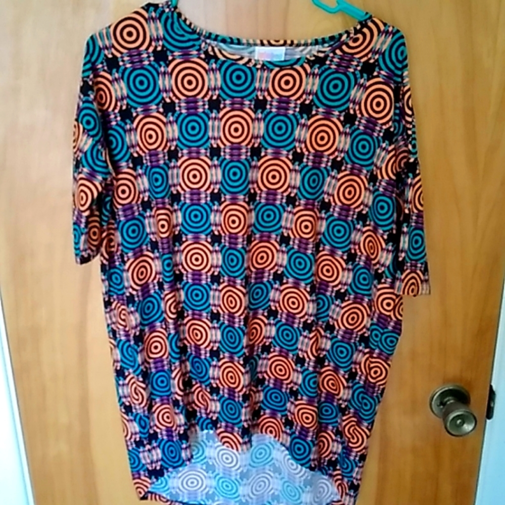 Lularoe shirt